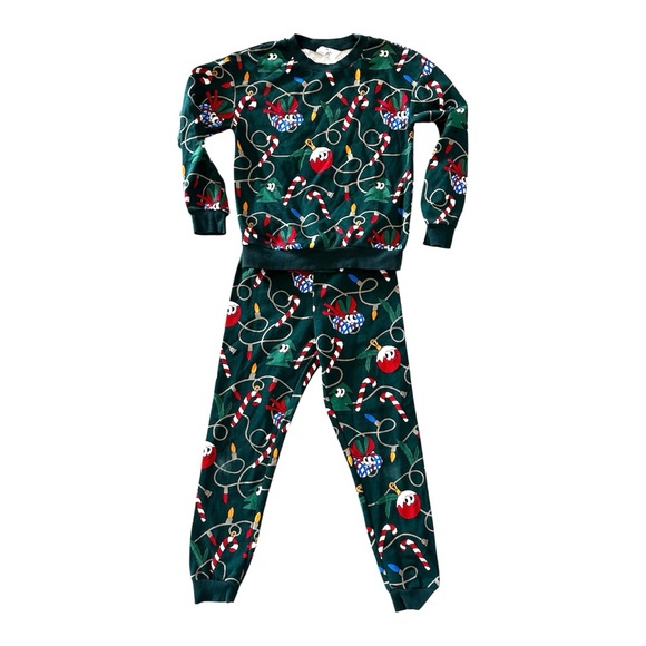 H&M Green Sweater with Red Set - Picture 2 of 4